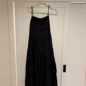 Elegant Black Maxi Dress